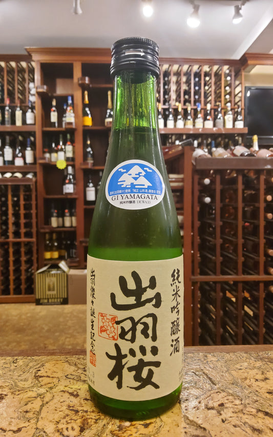 Dewazakura Dewasansan Green Ridge Sake 300ml